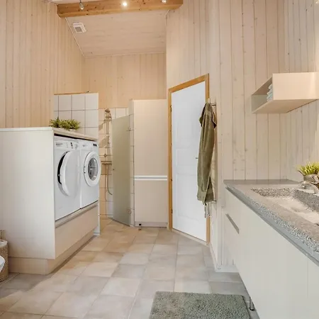 Onni - 2-3km From The Sea By Interhome Semesterbostad