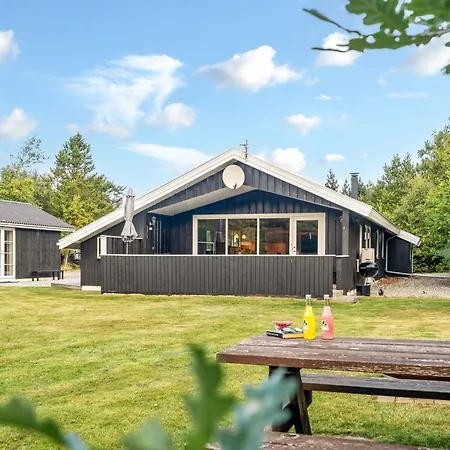 Semesterbostad Onni - 2-3km From The Sea By Interhome *