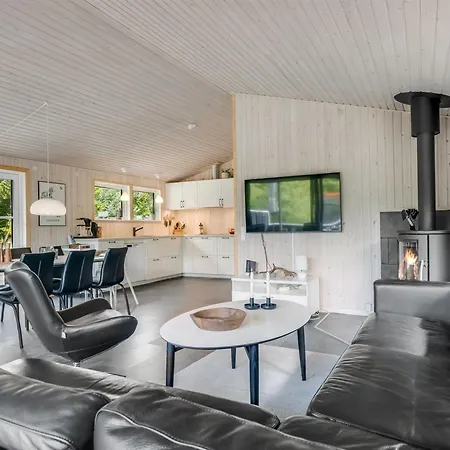 Onni - 2-3km From The Sea By Interhome *