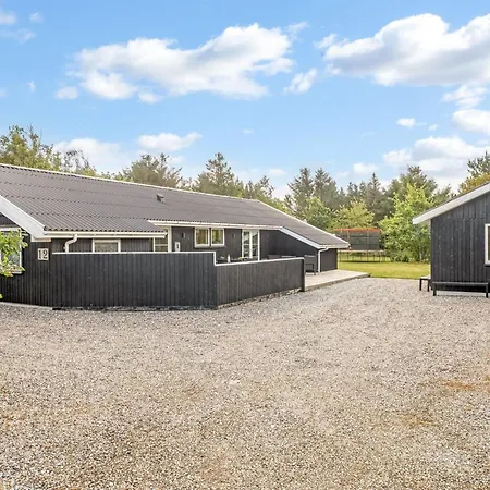 Onni - 2-3km From The Sea By Interhome *