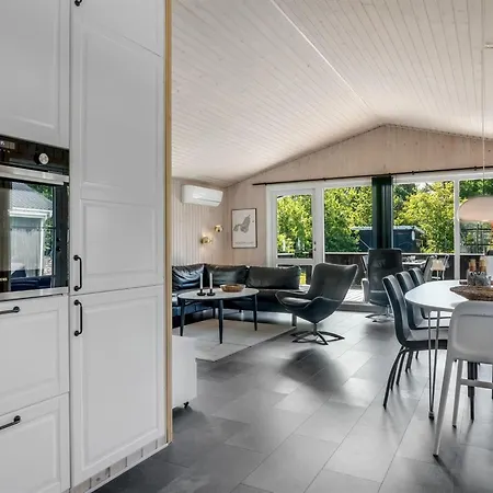 Semesterbostad Onni - 2-3km From The Sea By Interhome Saltum