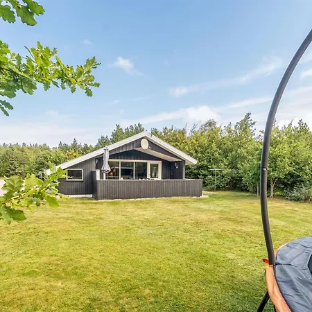 Onni - 2-3km From The Sea By Interhome *
