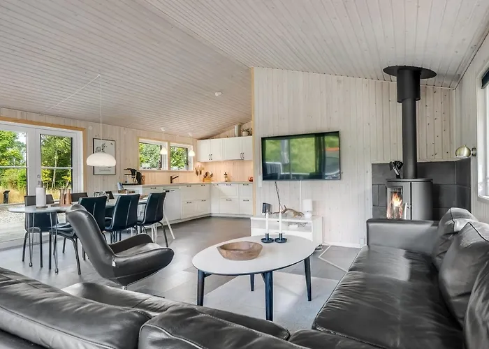 Onni - 2-3km From The Sea By Interhome *